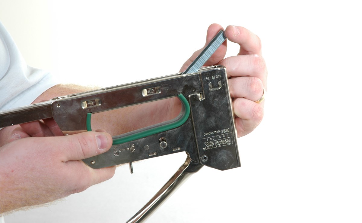 rapid staple gun rs34hd