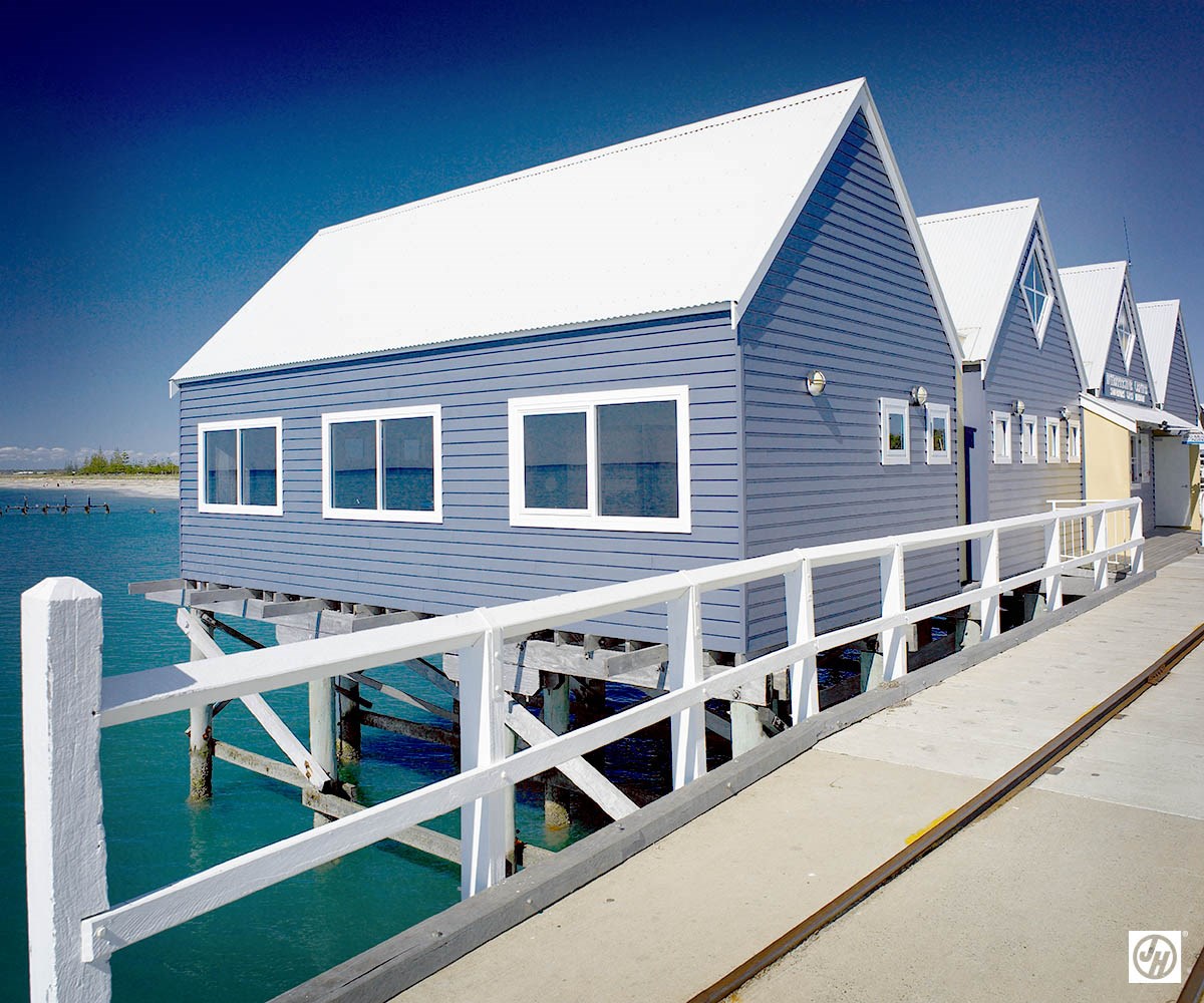 Installed Primeline Weatherboard | James Hardie Primeline Weatherboard - Primeline Cladding | BetaBoard Product Range Page Featured Image 