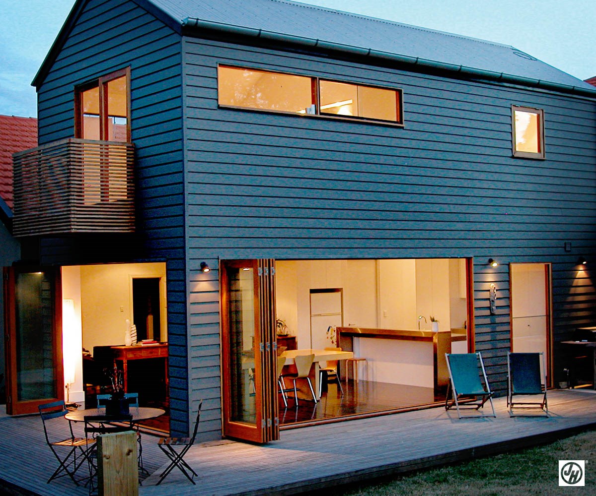 Installed Primeline Weatherboard | James Hardie Primeline Weatherboard - Primeline Cladding | BetaBoard Product Range Page Featured Image 