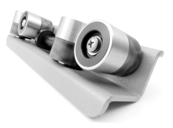 canam inside corner roller