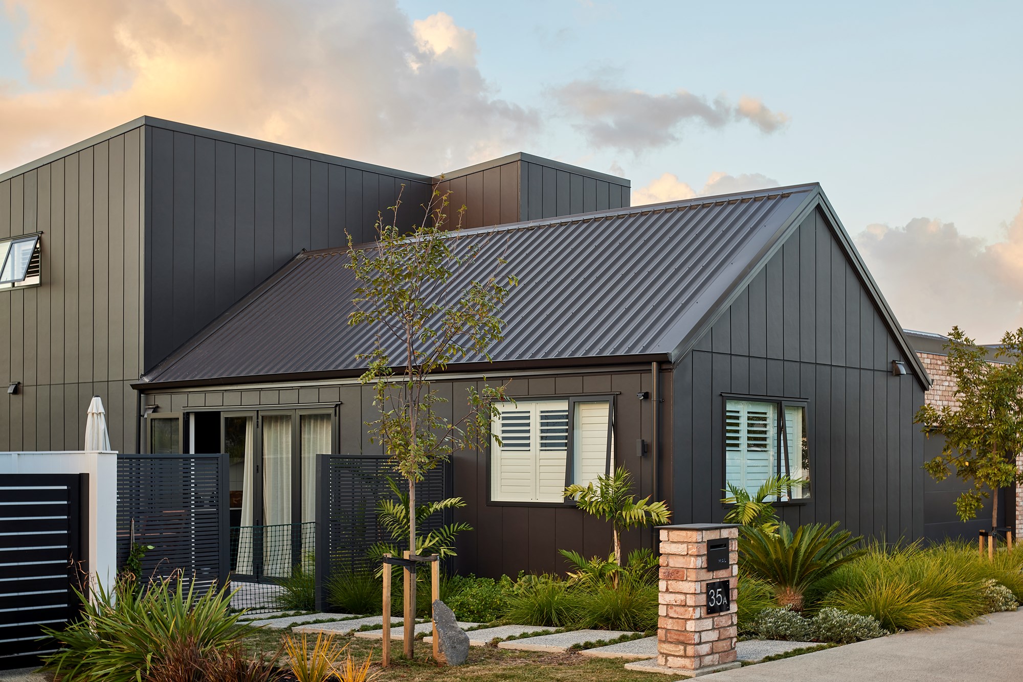 scyon stria standard 4200 x 325 x 14mm cladding